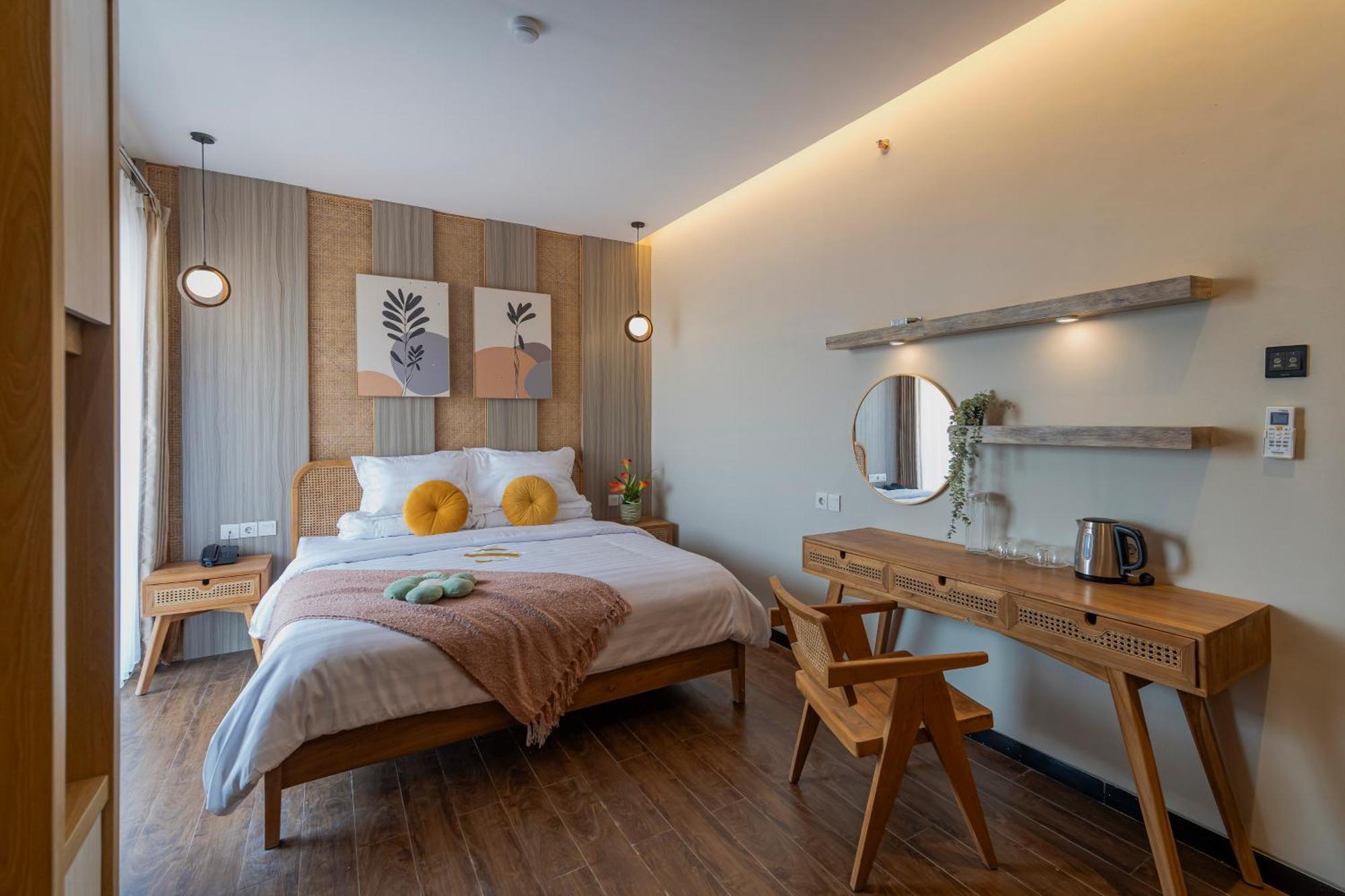 Stay.Vie Hotel スラバヤ エクステリア 写真